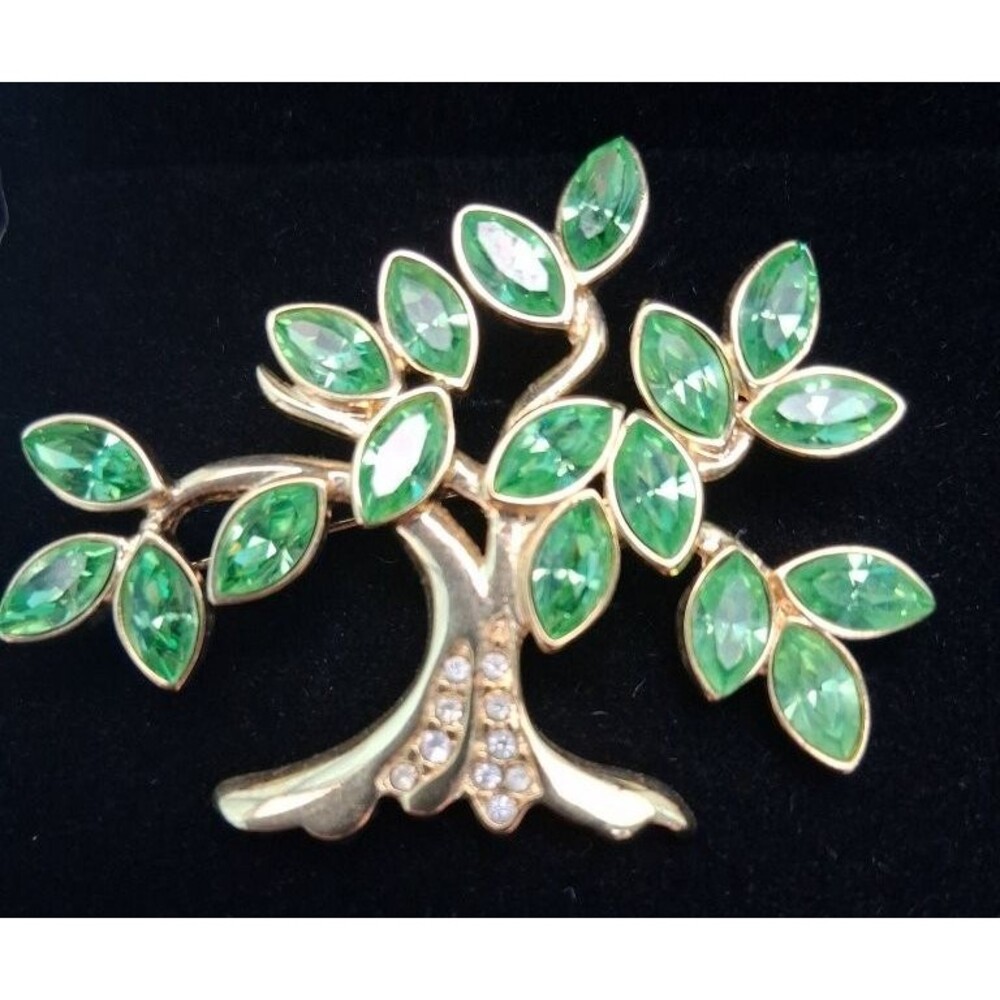 Vintage Barbara Mandrell Gold Tone Green Crystal Rhinestone Tree of Life Brooch
